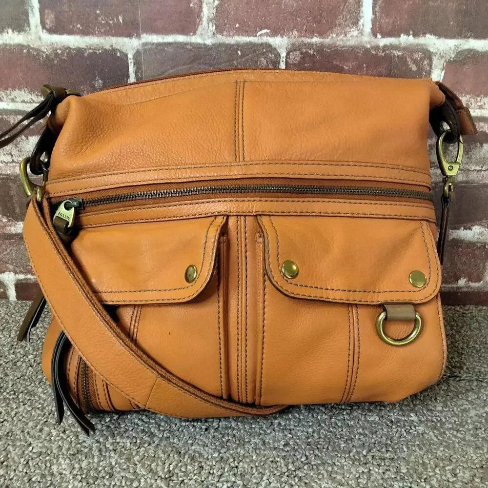Fossil Long Live Vintage 1954 Orange Leather Explorer Foldover Crossbody Bag - Picture 1 of 11